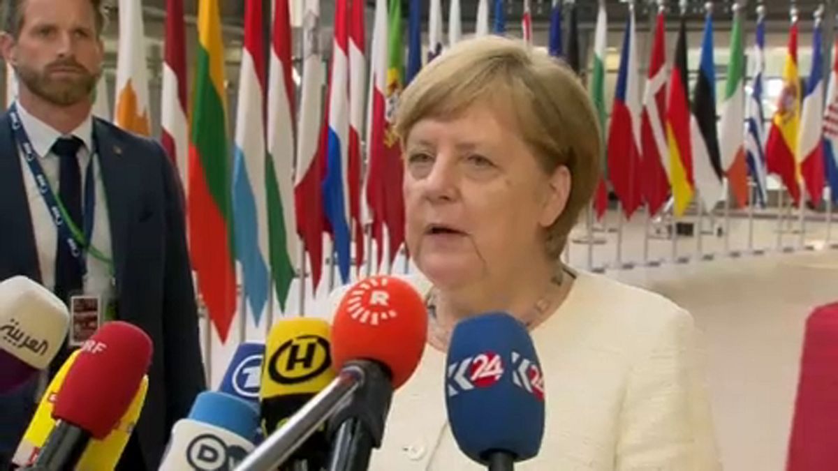 Cimeira: UE bloqueada na escolha de cargos de topo