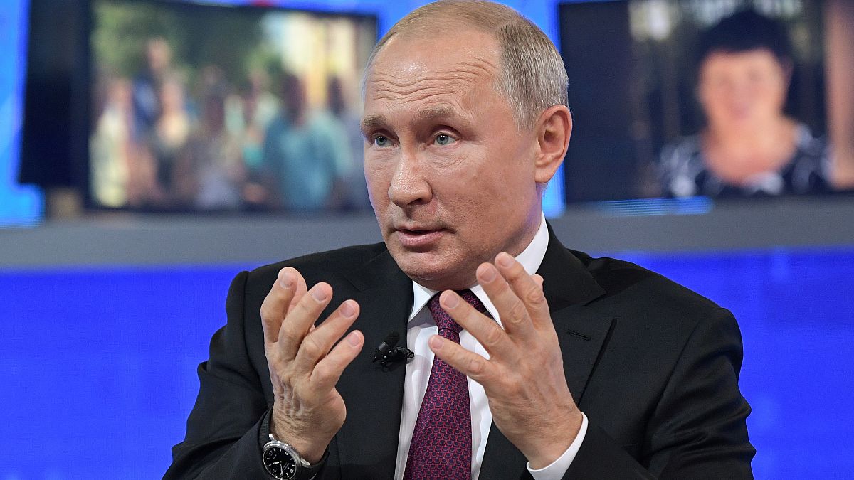 Putin responde a las preguntas de los rusos con un mensaje de mejora económica
