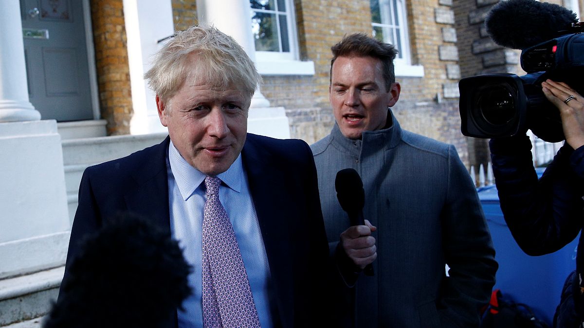Boris Johnson 5. turu da açık ara kazandı: İngiltere Başbakanlığı için son tura girildi