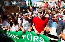 Climat : 20 000 jeunes de 16 pays manifestent à Aix-la-Chapelle