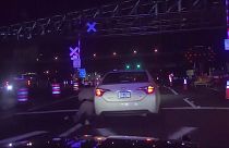 Un policier traîné par une voiture sur une trentaine de mètres en Floride