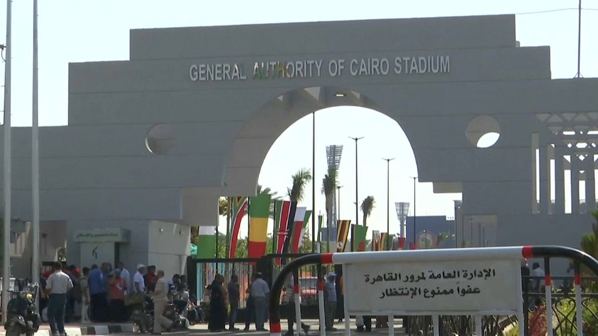 شاهد: إجراءات أمنية مشددة في مصر مع انطلاق كأس الأمم الأفريقية 
