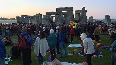 Crowds gather at Stonehenge for summer solstice sunrise