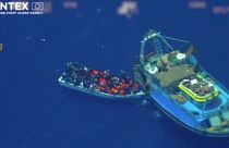 Migranti: polizia italiana svela il sistema della "nave madre"