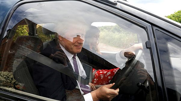 Boris Johnson és Carrie Symonds az európai választások napján, május 27-én Boris Johnson és Carrie Symonds az európai választások napján, május 27-én