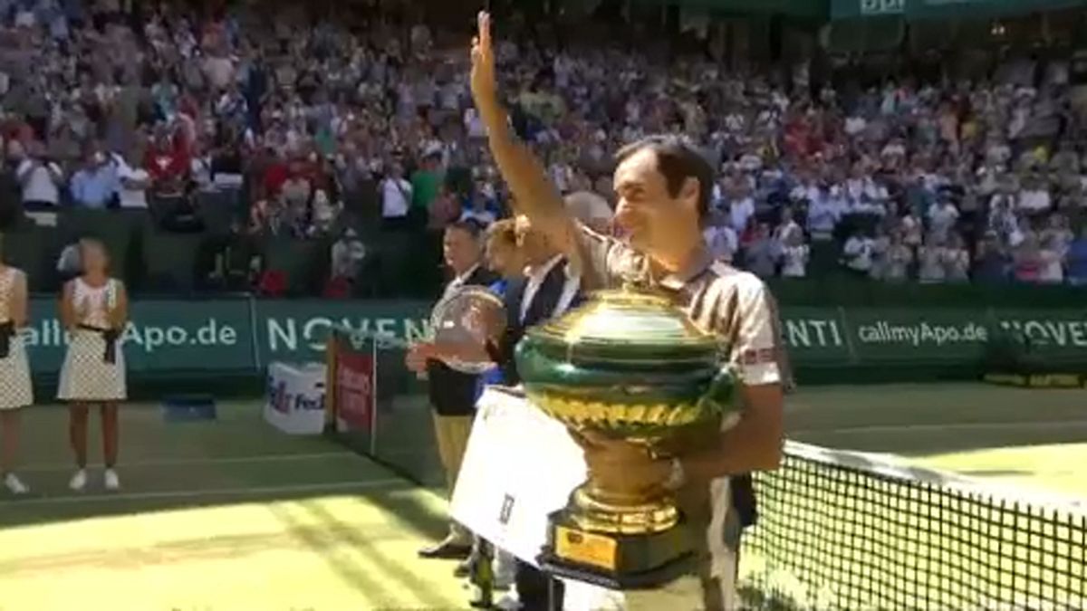 Federer gana en Halle por décima vez y está más cerca del récord de Connors