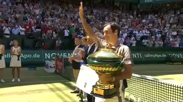 Federer gana en Halle por décima vez y está más cerca del récord de Connors Federer gana en Halle por décima vez y está más cerca del récord de Connors