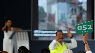 مزاد في مكسيكو بشأن ممتلكات مصادرة من عصابات المخدرات، 23 06 2019. رويترز/كارلوس جاسو