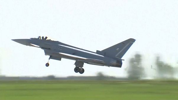 Alemanha: Piloto morre em colisão de dois Eurofighters Alemanha: Piloto morre em colisão de dois Eurofighters