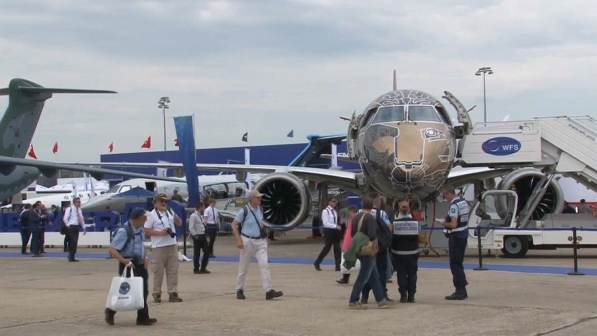 طائرة إلكترونية في معرض باريس 2019