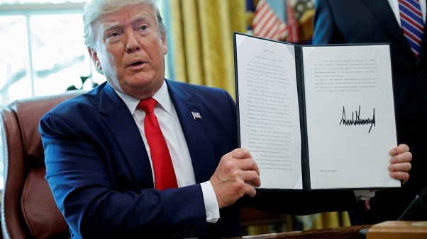 Donald Trump ha annunciato nuove sanzioni contro l'Iran Donald Trump ha annunciato nuove sanzioni contro l'Iran