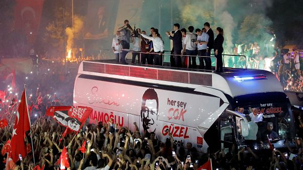 23 Haziran İstanbul seçimi: Halkın gelir seviyesi siyasi tercihinde etkili oldu mu? 23 Haziran İstanbul seçimi: Halkın gelir seviyesi siyasi tercihinde etkili oldu mu?