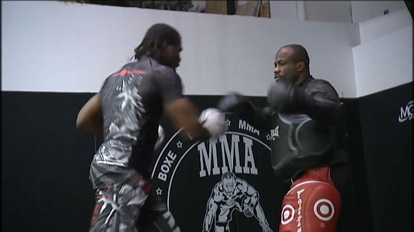 Le MMA bientôt légal en France ? Le MMA bientôt légal en France ?