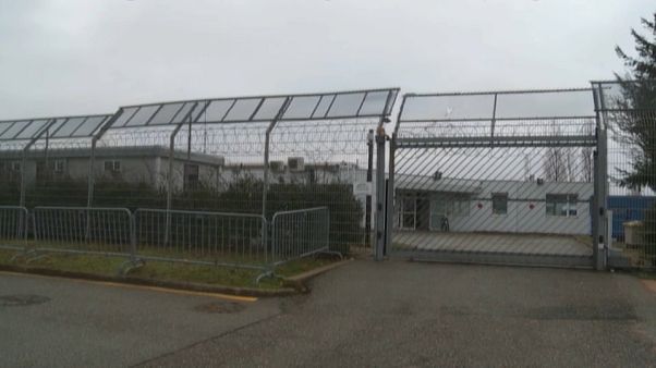 Migrants : "la politique punitive" du gouvernement français pointée du doigt Migrants : "la politique punitive" du gouvernement français pointée du doigt