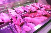 Kína felfüggesztette kanadai húsimportjának egy részét