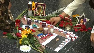 Trauer und Protest am Todestag: Fans halten zu Michael Jackson 