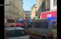 انفجار غاز يتسبب بانهيار مبنى وأربع إصابات بالغة وسط العاصمة النمساوية