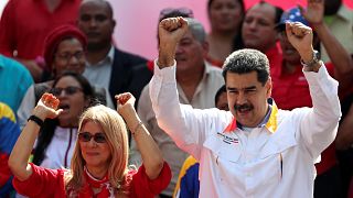 Nicolás Maduro és felesége egy caracasi nagygyűlésen 2019. május 20-án