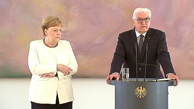 Merkel sofre novo episódio de tremores