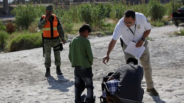 Testes de ADN para migrantes menores Testes de ADN para migrantes menores