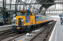 قطار تابع لشركة سكك الحديد الهولندية