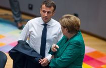 Cimeira da UE retoma debate sobre altos cargos
