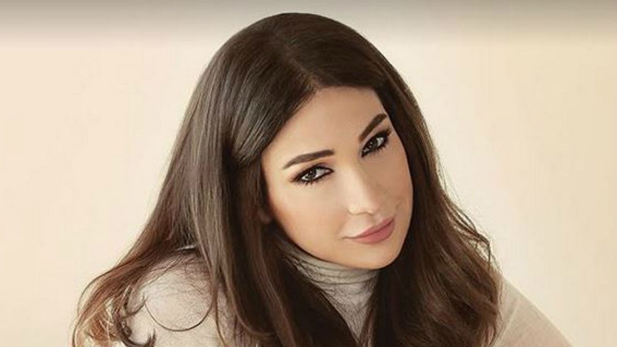 الإعلامية اللبنانية ديما صادق 