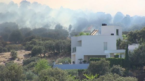 Un incendio en Toledo obliga a desalojar una veintena de viviendas Un incendio en Toledo obliga a desalojar una veintena de viviendas