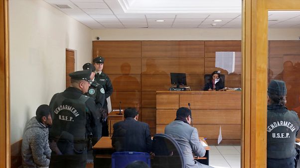 Fransa'da Türklerin cinayete teşebbüs davası sonuçlandı: 4 kişiye 63 yıl hapis Fransa'da Türklerin cinayete teşebbüs davası sonuçlandı: 4 kişiye 63 yıl hapis