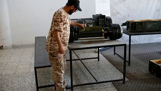 ليبيا: مقاتلون يستولون على صواريخ أمريكية وصينية الصنع من قوات حفتر