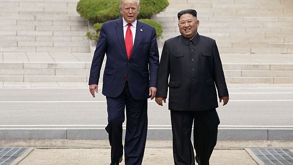 Trump-Kim zirvesi: Kuzey Kore'ye ayak basan ilk ABD Başkanı Trump-Kim zirvesi: Kuzey Kore'ye ayak basan ilk ABD Başkanı