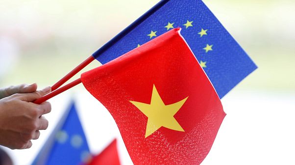 Ue-Vietnam: firmati accordi su commercio e investimenti Ue-Vietnam: firmati accordi su commercio e investimenti