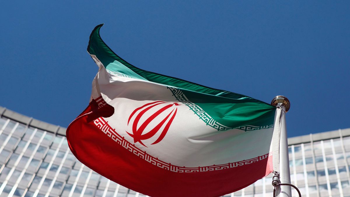 İran'ın zenginleştirilmiş uranyum kararına uluslararası camiadan tepki 