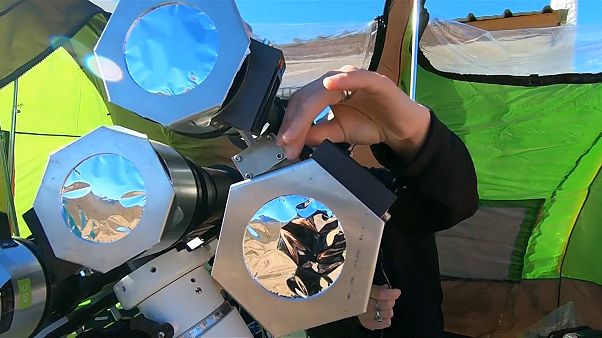 Chile: Tausende Schaulustige fiebern totaler Sonnenfinsternis entgegen Chile: Tausende Schaulustige fiebern totaler Sonnenfinsternis entgegen