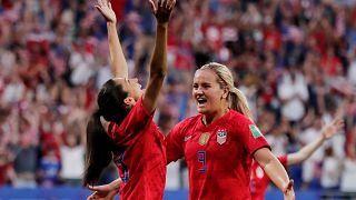 Kadınlar Dünya Kupası: İngiltere'yi yenen ABD ilk finalist