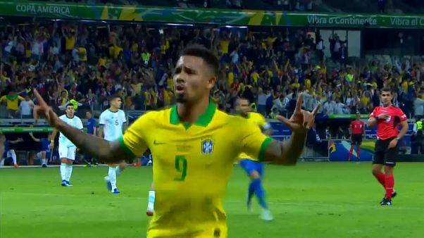 Brasil vence Argentina e está na final da Copa América Brasil vence Argentina e está na final da Copa América