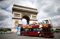هل تمنع باريس الحافلات السياحية  من دخول وسط المدينة؟