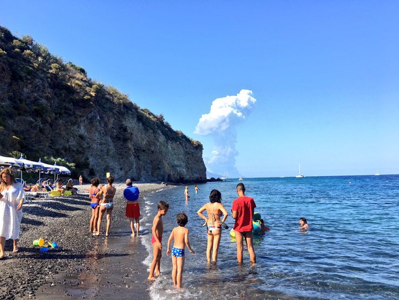 Stromboli volcano has violently erupted, killing a tourist in Italy. 808x608_cmsv2_5295f9f4-4996-52da-836c-4394373a1d90-3999662