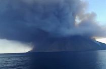 Al menos un muerto por la erupción del volcán de Stromboli