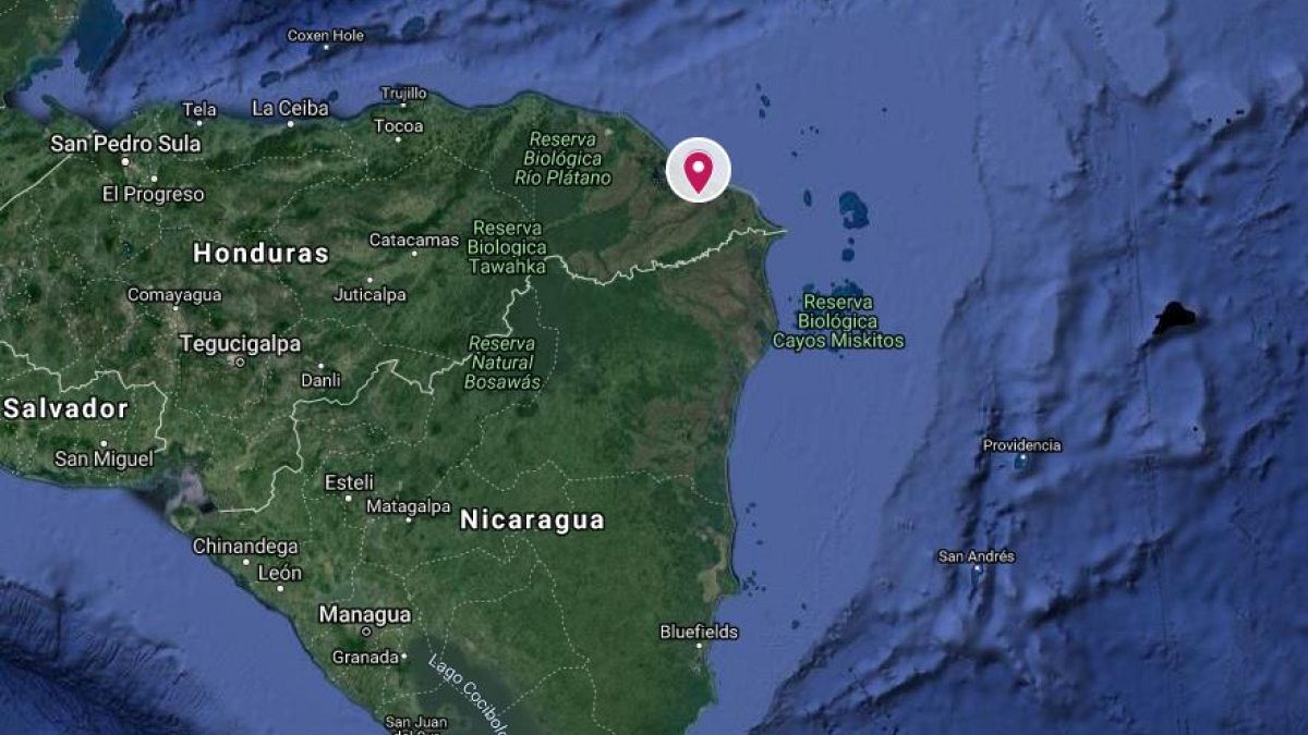 At least 26 dead after fishing boat capsizes off Honduran coast