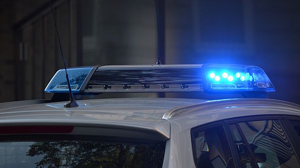 Malmö: Maskierter Schütze tötet Frau, zwei weitere Menschen sind im Krankenhaus Malmö: Maskierter Schütze tötet Frau, zwei weitere Menschen sind im Krankenhaus