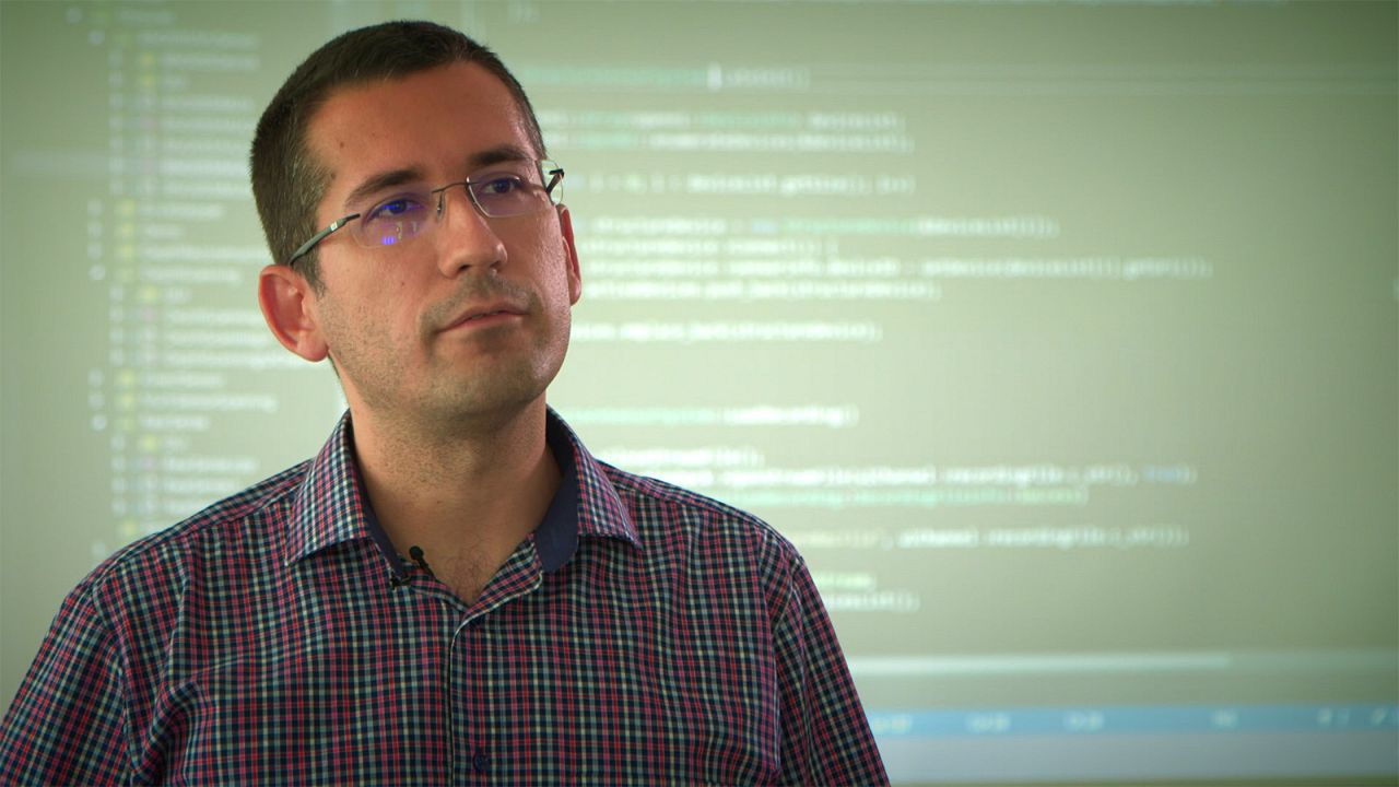 From concept to market: challenges remain for developers of navigation device for visually impaired From concept to market: challenges remain for developers of navigation device for visually impaired