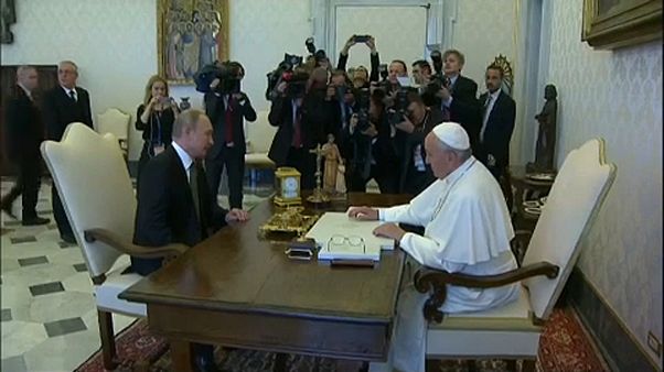 Putin foi a Roma e ao Vaticano Putin foi a Roma e ao Vaticano