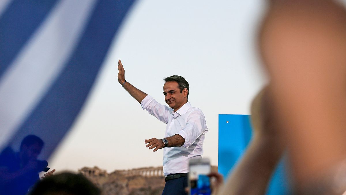 Győzelemre számít a görög Új Demokrácia