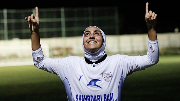 جام جهانی زنان در گفتوگو با خانم گل فوتبال ایران و مربیاش جام جهانی زنان در گفتوگو با خانم گل فوتبال ایران و مربیاش