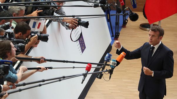 Fransa Cumhurbaşkanı Macron'dan geri adım: Basın odası Elysee'den taşınmayacak Fransa Cumhurbaşkanı Macron'dan geri adım: Basın odası Elysee'den taşınmayacak