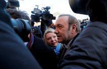 كيفن سبيسي وسط عدسات المصورين