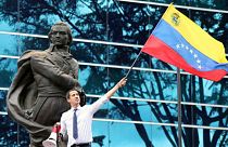 روز استقلال ونزوئلا؛ مادورو از گفتگو و گوایدو از دیکتاتوری دولت گفتند
