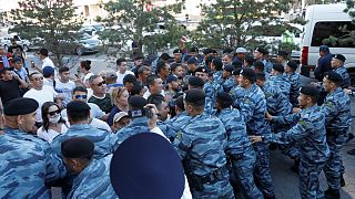 تظاهرات مخالفان در شهرهای قزاقستان؛ پلیس ده‌ها نفر را بازداشت کرد