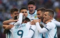 Kupa Amerika: Şili'yi mağlup eden Arjantin 3. oldu; Medel ile kavga eden Messi kırmızı kart aldı